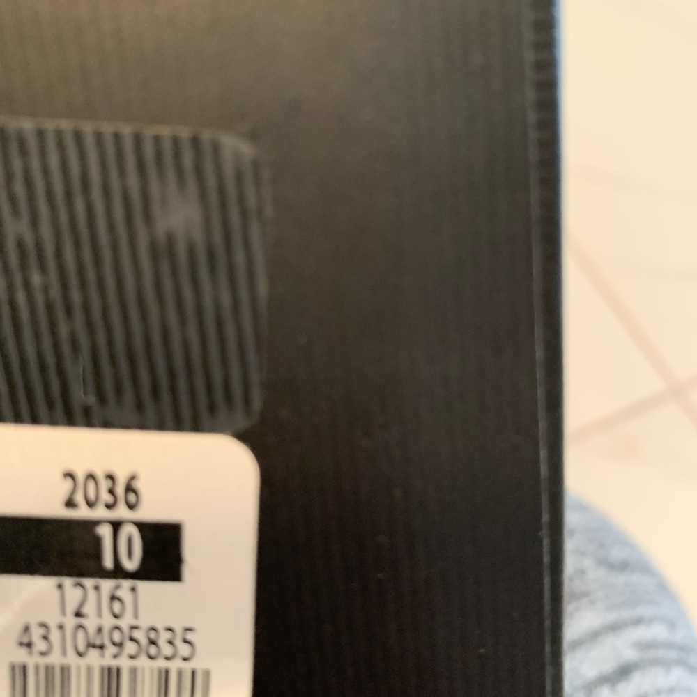 Authentic Gucci Boots - Picture 11 of 12